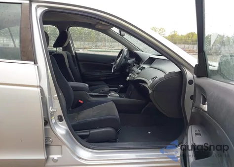 2009 Honda Accord Lx from USA, damaged, VIN 1HGCP263X9A196835